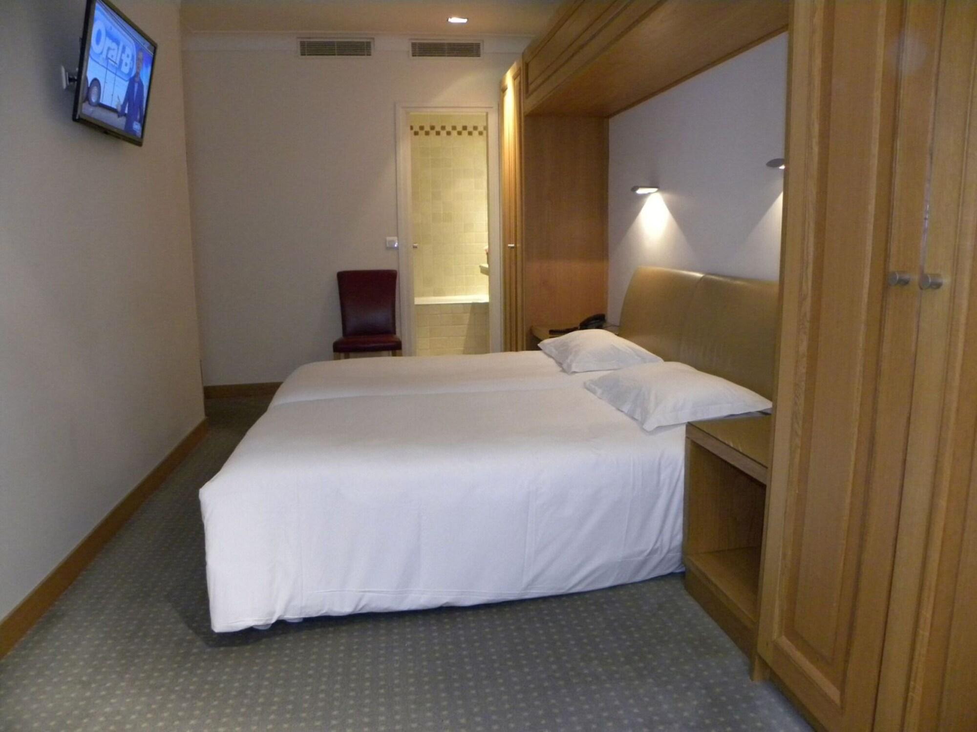 Hotel Du Vieux Marais Paris Luaran gambar