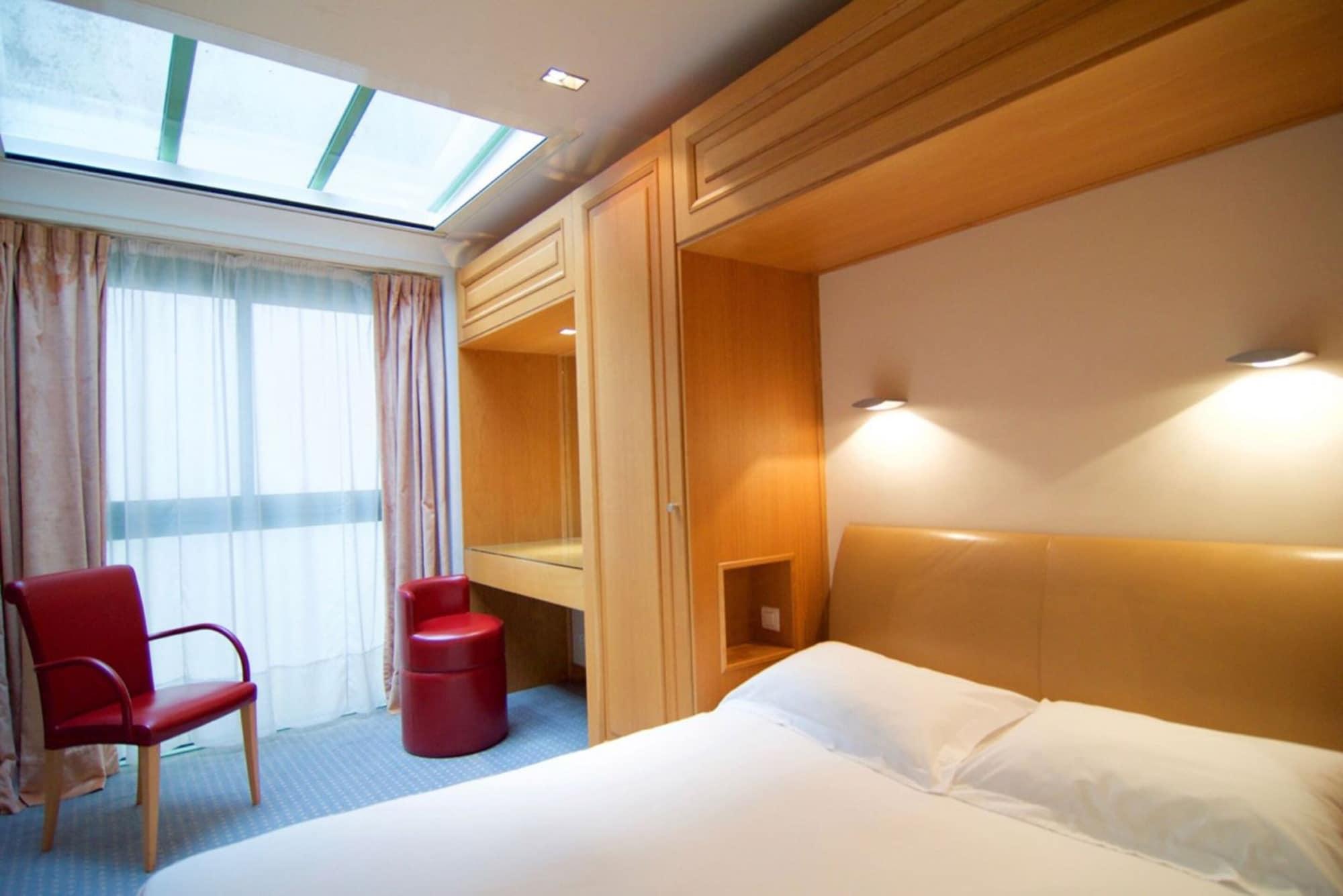 Hotel Du Vieux Marais Paris Luaran gambar